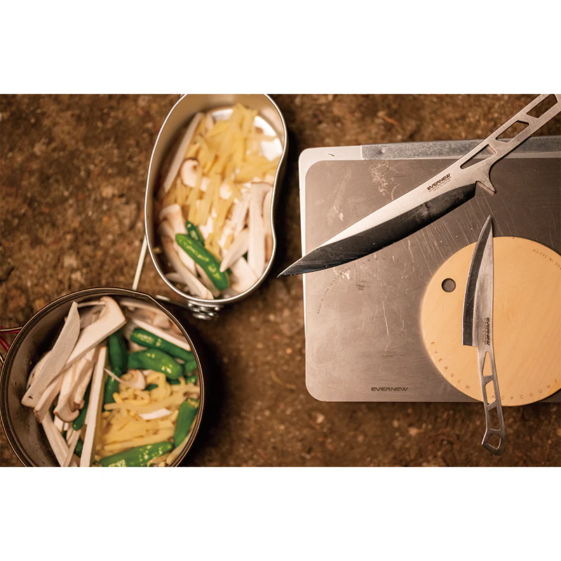 Evernew Titanium Ti Plank B5 Cutting Board - Image 3