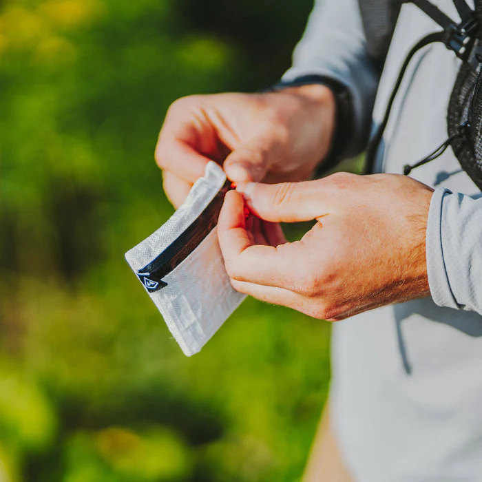 Hyperlite Mountain Gear Trail Wallet - Image 2