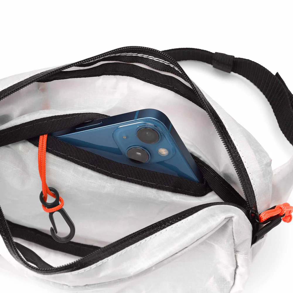 Hyperlite Mountain Gear Vice Versa Dyneema Bum Bag - Image 6