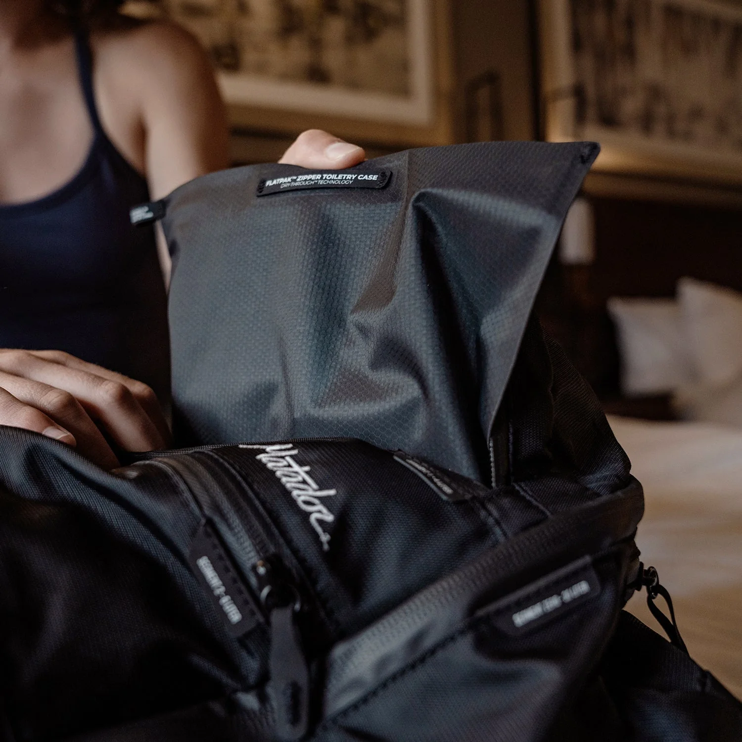 Matador FlatPak Zipper Toiletry Case - Image 4