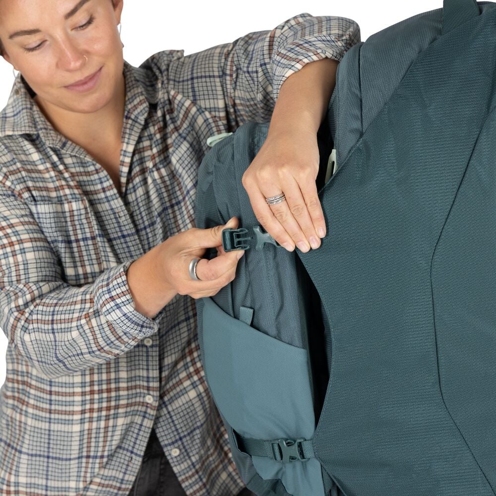 Osprey Fairview 70 Travel Pack Women's - Image 7