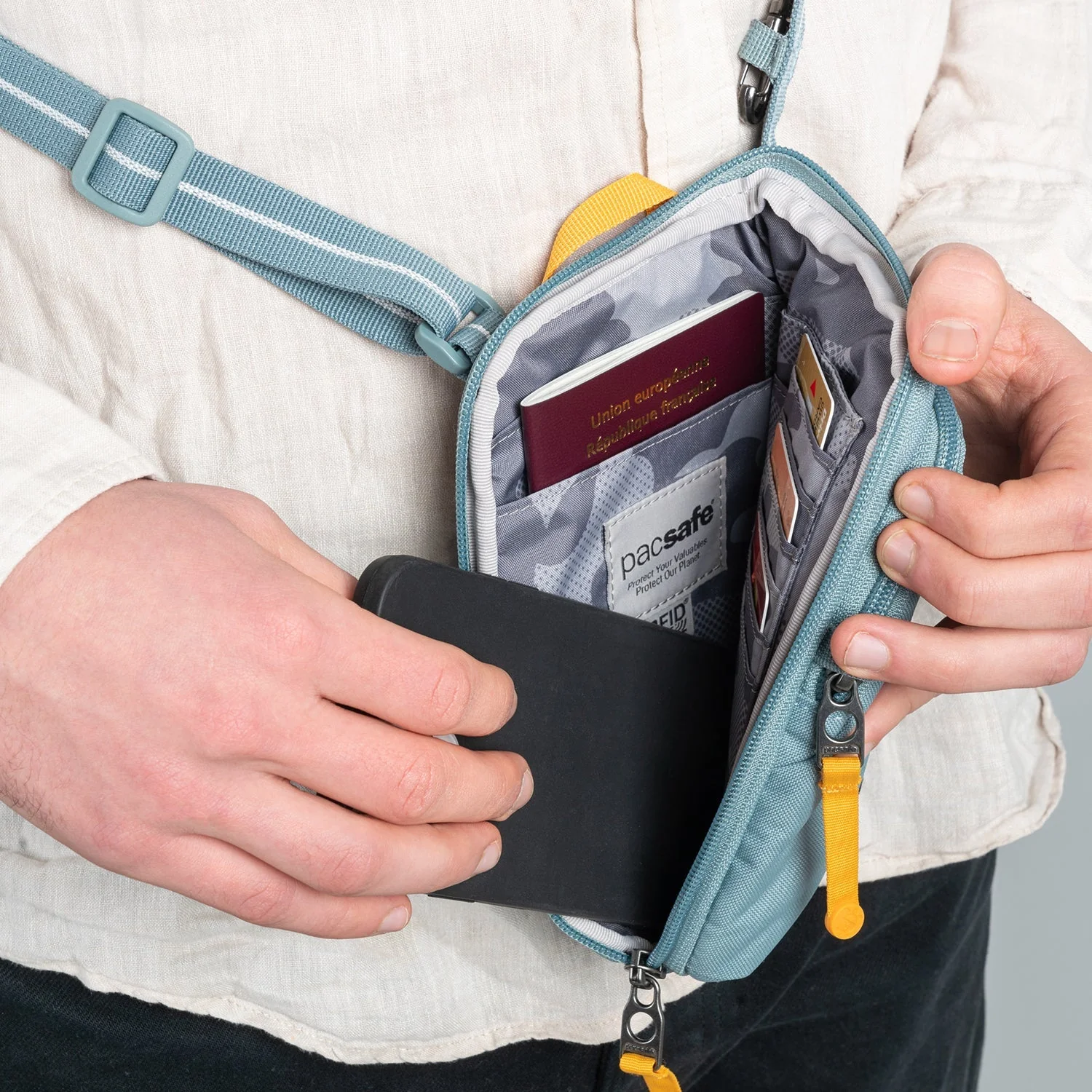 Pacsafe Go Anti-Theft Tech Crossbody Bag - Image 13