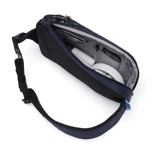 Pacsafe V Anti-Theft Tech Sling - Image 7