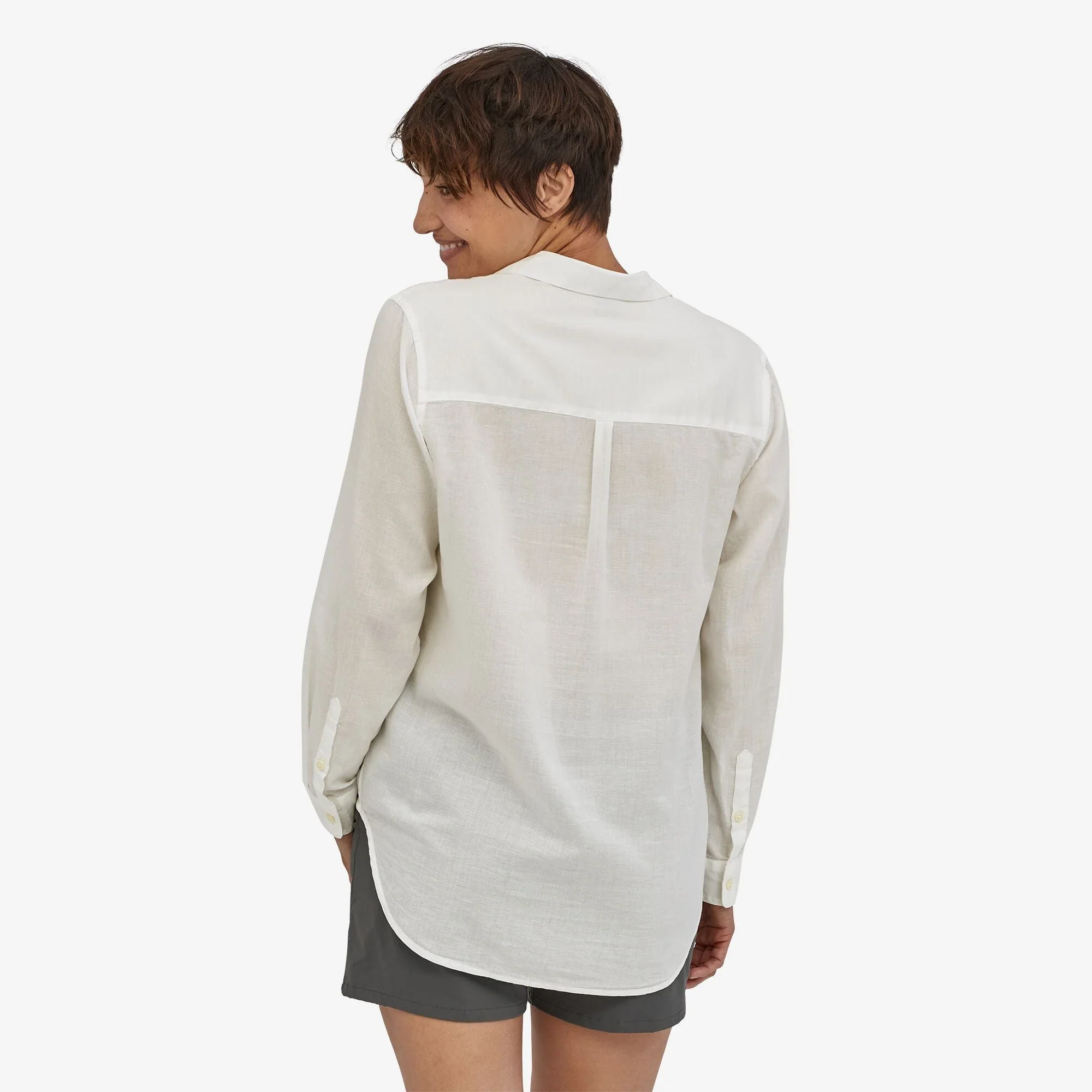 Patagonia Lightweight A/C Buttondown Shirt Women's - Image 5